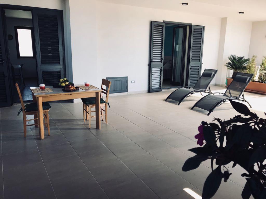 Appartamento Gambero Beach Santa Teresa Di Riva Eksteriør billede